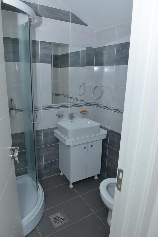 לסקובץ Atina Lux Hostel מראה חיצוני תמונה
